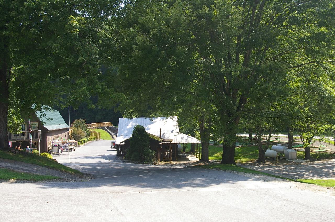 Green Mountain Park Lenoir Dış mekan fotoğraf